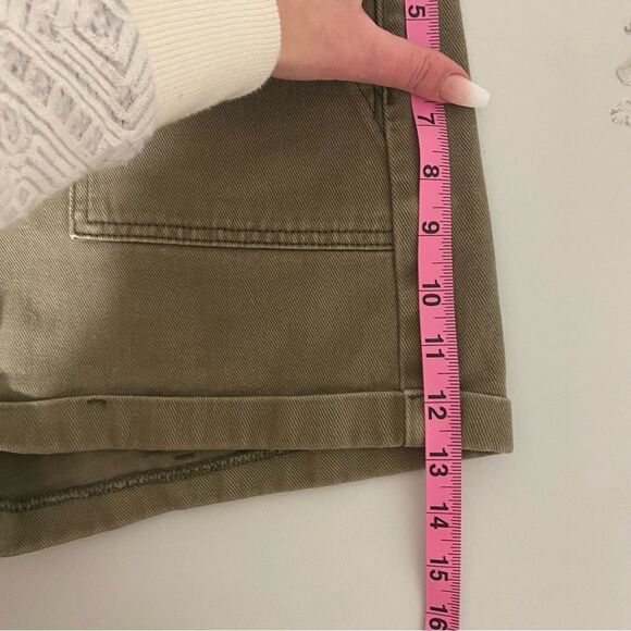 PACSUN Green Khaki Mom Utility Shorts - Picture 10 of 13